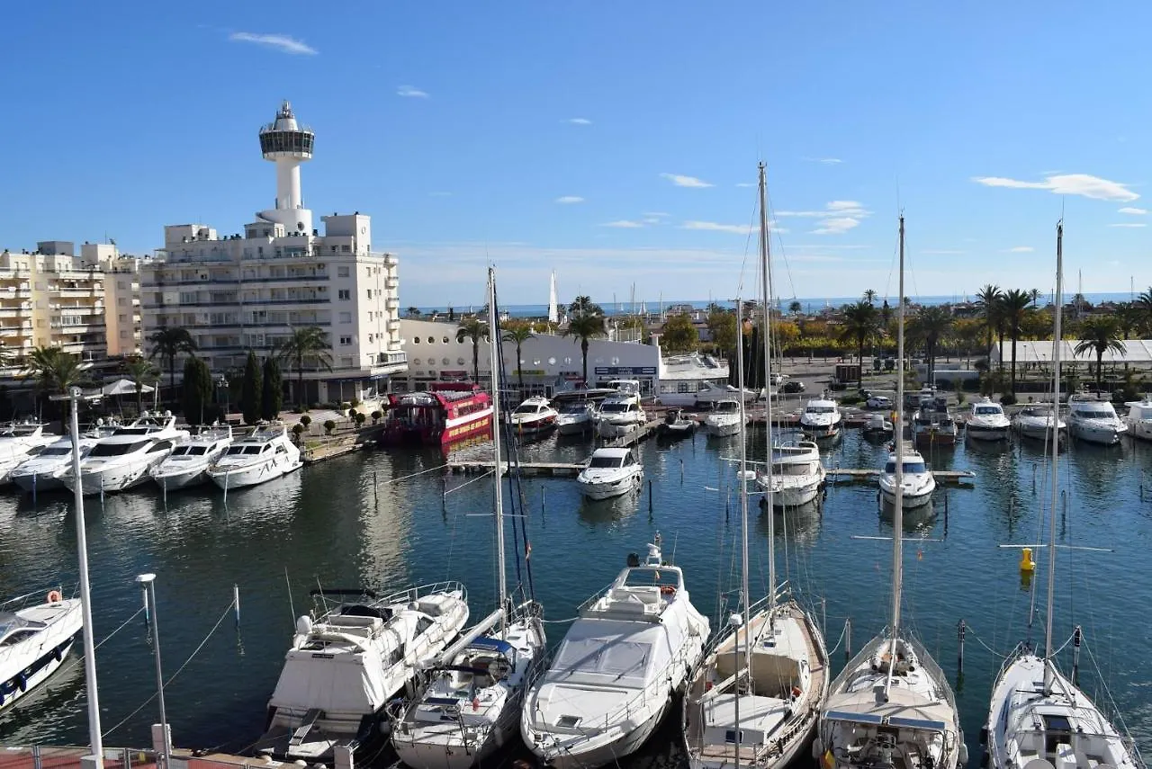 Amplio Estudio Con Vistas A La Marina Y Al Mar Ref 358 Empuriabrava 0*,  Espagne